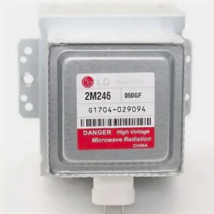 Магнетрон LG 1100W 7 пластин 6 отверстий 2M246-050GF разьём перпендикулярно Магнетрон LG 1100W 7 пластин 6 отверстий 2M246-050GF разьём перпендикулярно