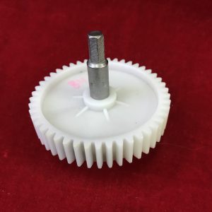 Шестерня Ø84, с металлическим валом Шестерня Ø84, с металлическим валом