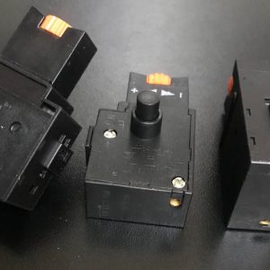Выключатель БУЭ мод-03 3.5А (МЭС 300) Выключатель БУЭ мод-03 3.5А (МЭС 300)