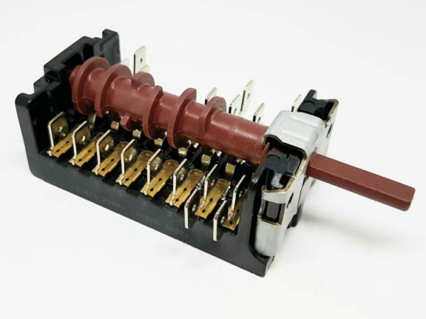 Переключатель режимов . "HANSA" 870800К 16(4)А 250V 8711К 7 позиций, карболит Переключатель режимов . "HANSA" 870800К 16(4)А 250V 8711К 7 позиций, карболит