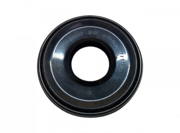 Сальник Бака 25х47/64х7/10,5