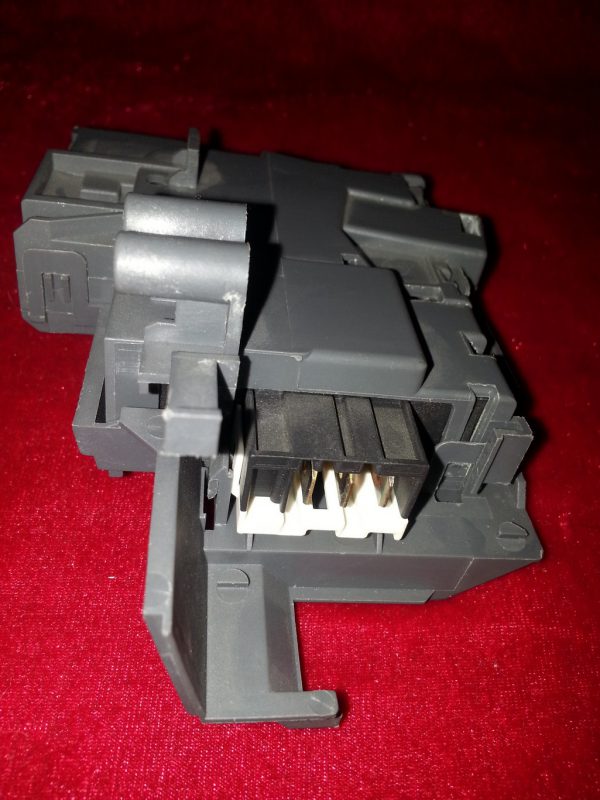 Замок люка WHIRLPOOL 461973072881 СТИРАЛЬНОЙ МАШИНЫ AWE 7515/1 Замок люка WHIRLPOOL 461973072881 СТИРАЛЬНОЙ МАШИНЫ AWE 7515/1