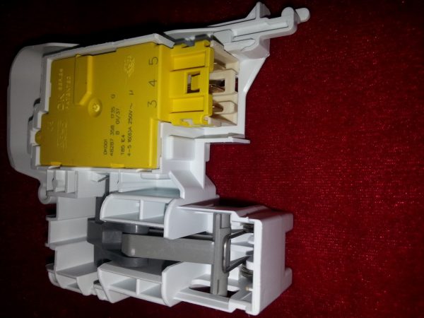 Замок люка Ariston Merloni ROLD DK AQUA 00299278 замена для 264161 Замок люка Ariston Merloni ROLD DK AQUA 00299278 замена для 264161