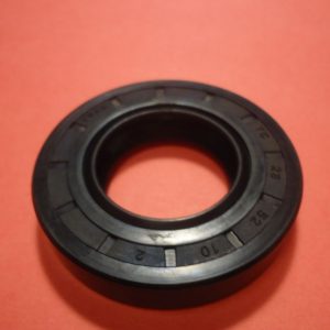 Сальник Бака 28х52х10