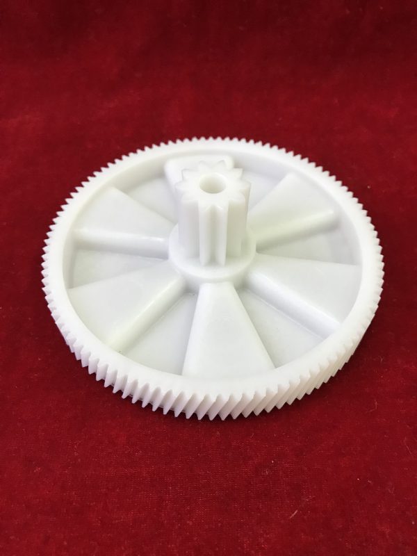 Шестерня для мясорубки Kenwood, Ø20/97, зубья 10/104 П/К Шестерня для мясорубки Kenwood, Ø20/97, зубья 10/104 П/К