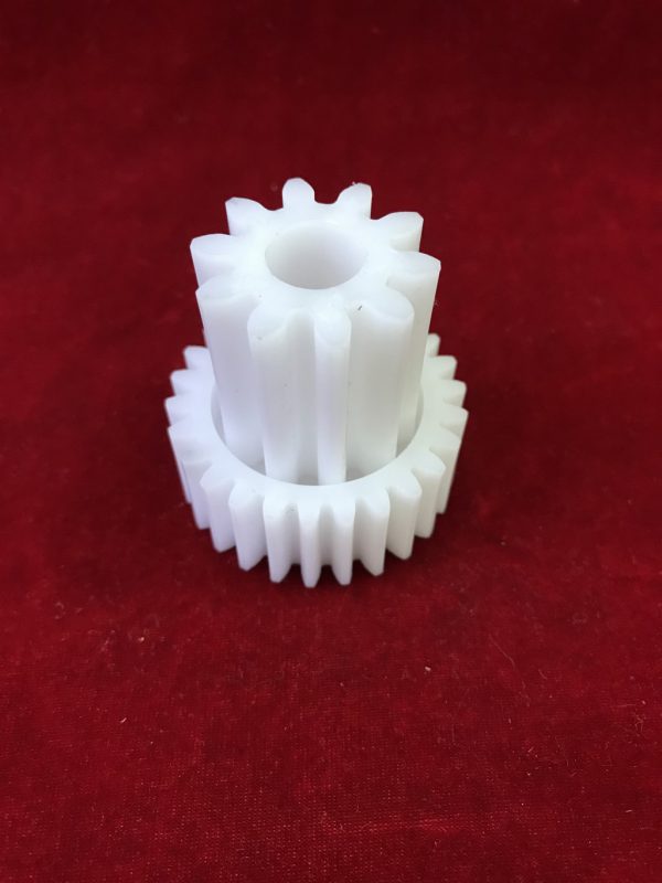 Шестерня редуктора Kenwood MG300/MG400 Ø31/44мм, малая Шестерня редуктора Kenwood MG300/MG400 Ø31/44мм, малая