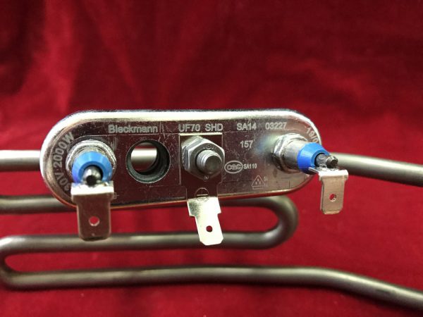 Тэн СМА 2000W 245мм Bosch прямой отв. под датчик Bleckmann 616832 03227