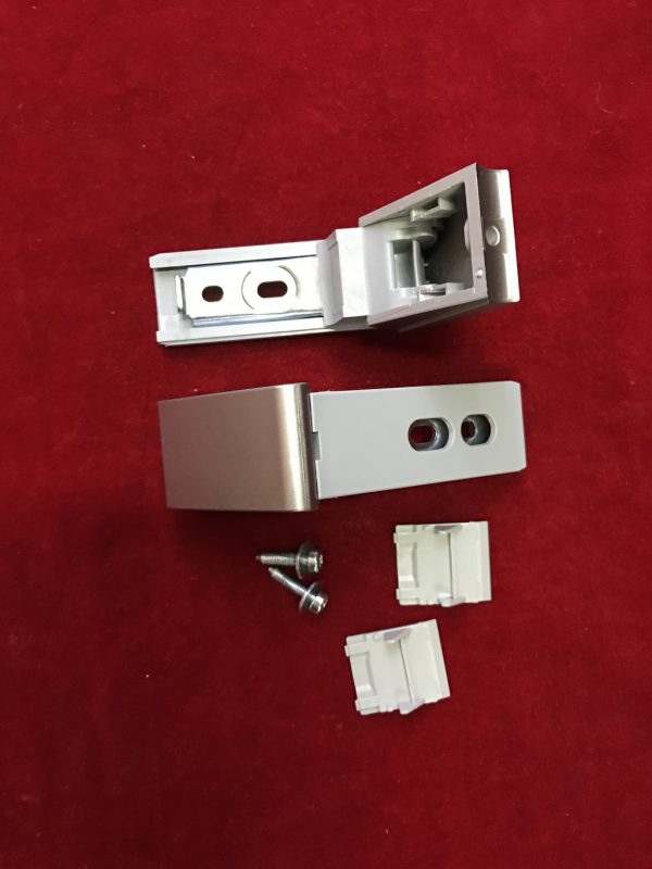 Кронштейны ручек Liebherr серебро 2 шт, 9590124 9590178 ОРИГИНАЛ 9590178 ОРИГИНАЛ