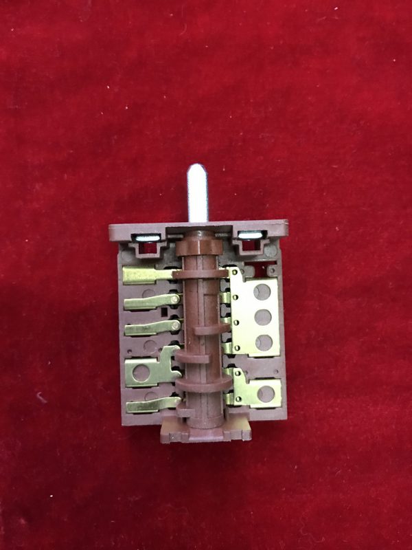 Переключ. ПМ 16-5-05 5поз./вал 16,5мм (Т03665-16505) Переключ. ПМ 16-5-05 5поз./вал 16,5мм (Т03665-16505)