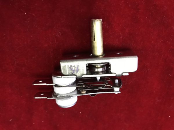 Регулятор мощности тэн-конфорки бесступенчатый KST274 Регулятор мощности тэн-конфорки бесступенчатый KST274