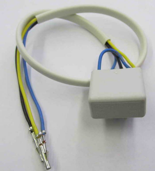 Предохранитель 3-х контактный ПТР-102 без колодки Предохранитель 3-х контактный ПТР-102 без колодки