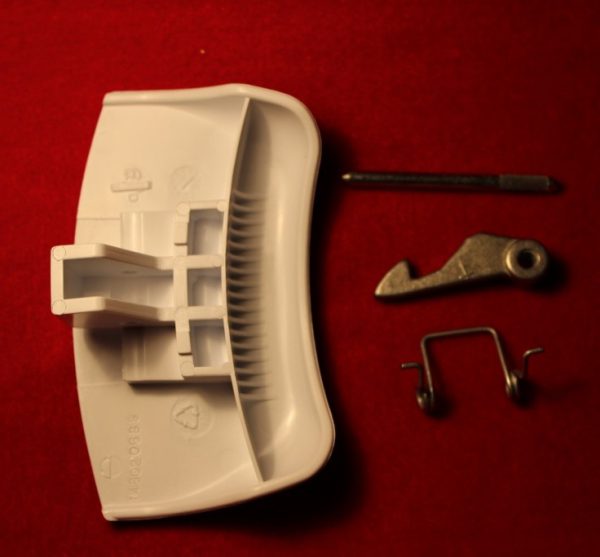 Ручка люка Indesit (Индезит); Ariston (Аристон, Merloni) 141736 Ручка люка Indesit (Индезит); Ariston (Аристон, Merloni) 141736