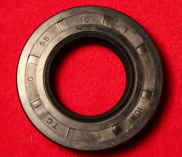 Сальник Бака 30x55x10