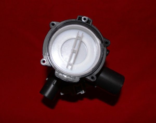 Насос стиральной машины Bosch Siemens с улиткой всборе 144978 Насос стиральной машины Bosch Siemens с улиткой всборе 144978