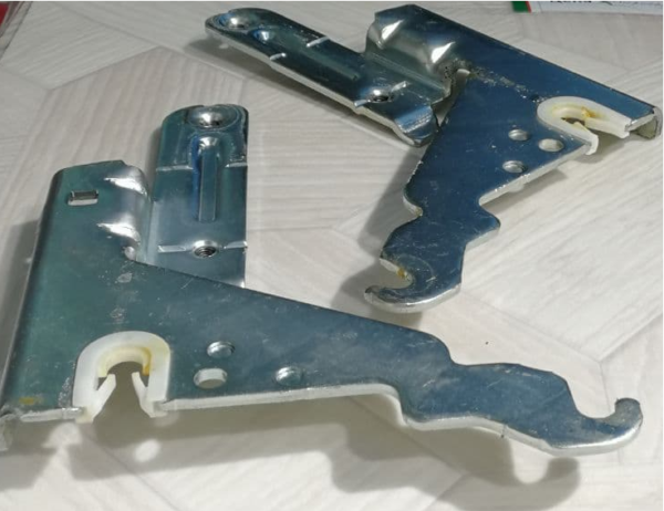 Петли посудомоечной машины Bosch 263115 Петли посудомоечной машины Bosch 263115