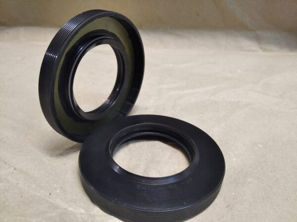 Сальник бака 47*80*10/12 613084 BOSCH SKL SLB012BO Сальник бака 47*80*10/12 613084 BOSCH SKL SLB012BO