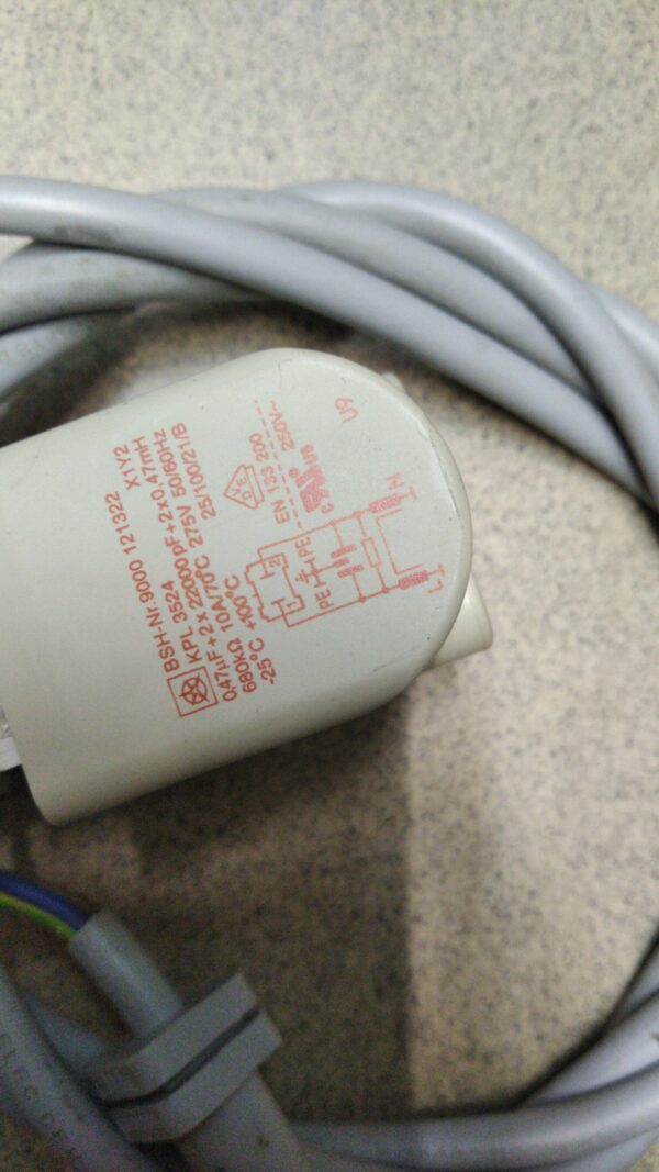 ФИЛЬТР ОТ ПОМЕХ ДЛЯ СТИРАЛЬНОЙ МАШИНЫ BOSCH, SIEMENS, NEFF (БОШ, СИМЕНС, НЕФФ) 623842 б/у ФИЛЬТР ОТ ПОМЕХ ДЛЯ СТИРАЛЬНОЙ МАШИНЫ BOSCH, SIEMENS, NEFF (БОШ, СИМЕНС, НЕФФ) 623842 б/у