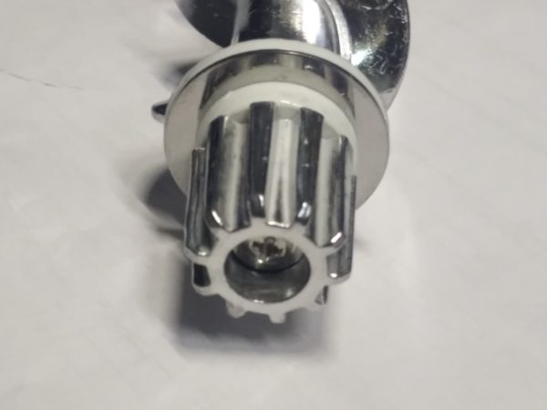 Шнек MRZ055 L-12mm, D-43mm к электромясорубке, в сборе со втулкой 10зубьев Шнек MRZ055 L-12mm, D-43mm к электромясорубке, в сборе со втулкой 10зубьев