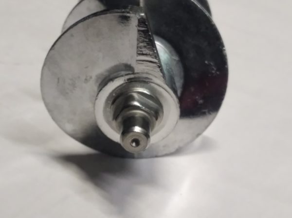 Шнек для мясорубки L-13.5mm, D-51mm к электромясорубки, в сборе со втулкой 10 зубьев MRZ056 Шнек для мясорубки L-13.5mm, D-51mm к электромясорубки, в сборе со втулкой 10 зубьев MRZ056