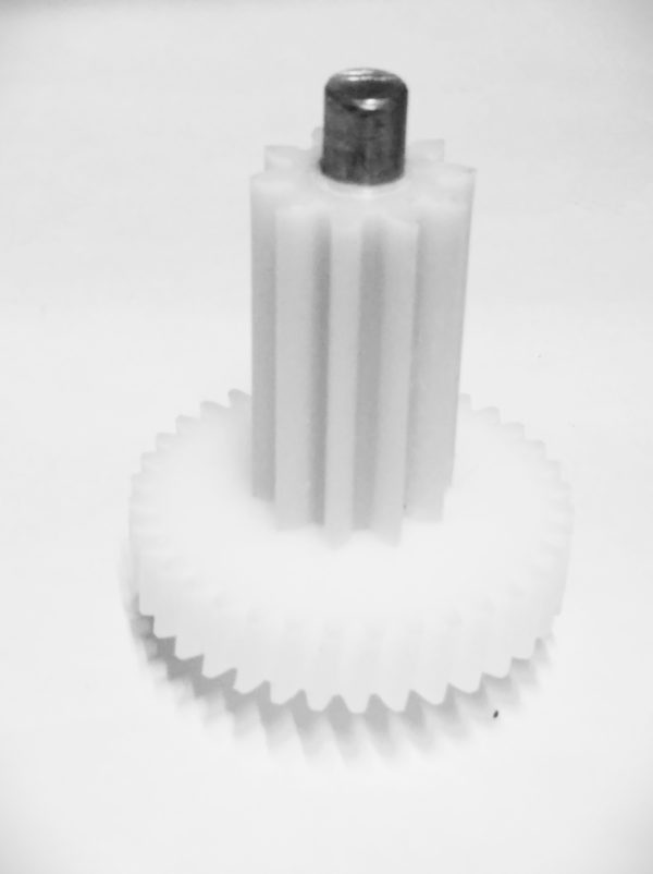 Шестерня привода мясорубки Skarlet, центральная SC-MG-45, Наклон зуба в правую сторону DF142