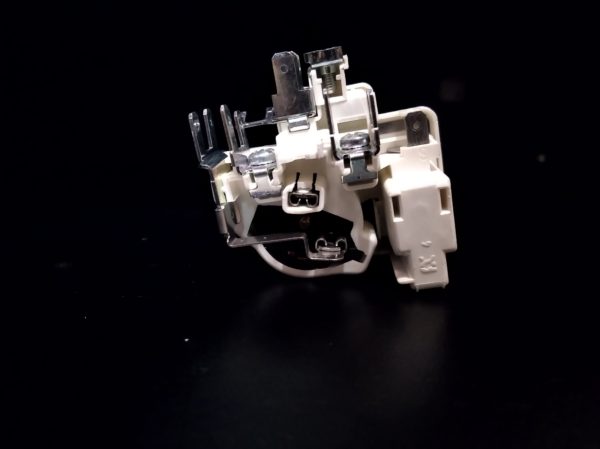 Пусковое реле компрессора ZHF-4 R600 Пусковое реле компрессора ZHF-4 R600