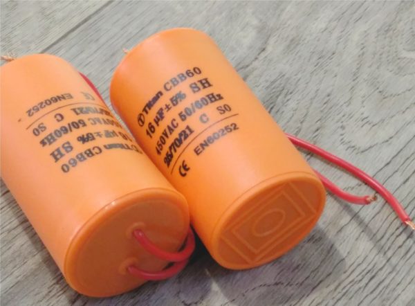 Конденсатор пусковой TITAN 16мкф, 450VAC, 50-60Hz CBB60-K 92645 Конденсатор пусковой TITAN 16мкф, 450VAC, 50-60Hz CBB60-K 92645