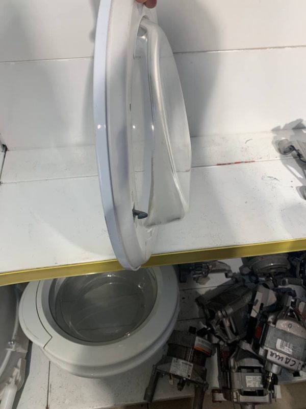 Люк стиральной машины INDESIT 273668 Люк стиральной машины INDESIT 273668