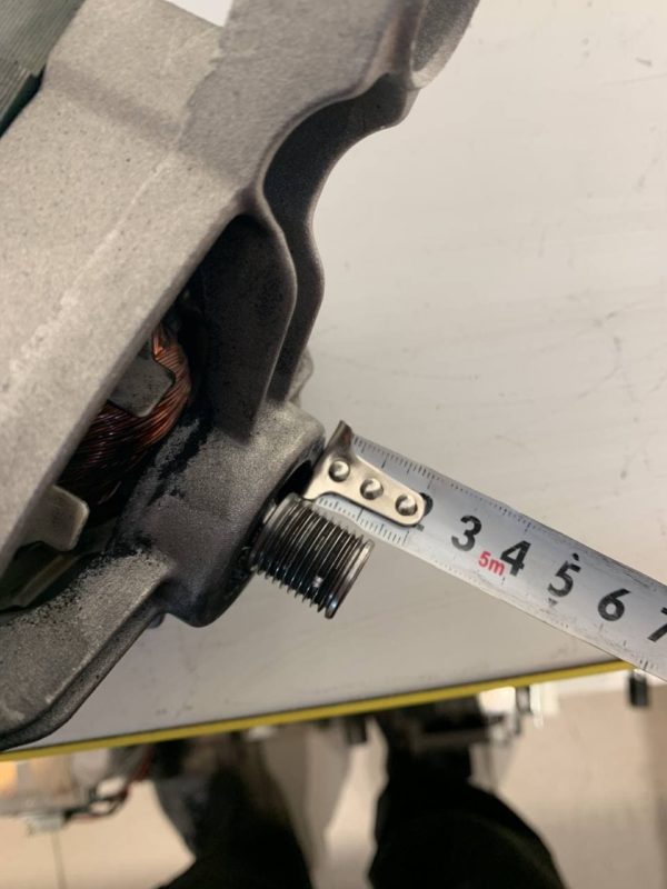 Двигатель для стиральной машины Indesit BWUA 51051