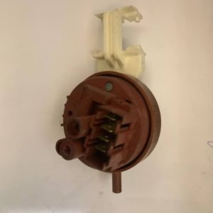 прессостат стиральной машины Ardo FLS101L - 520011602 для машин Ariston, Indesit