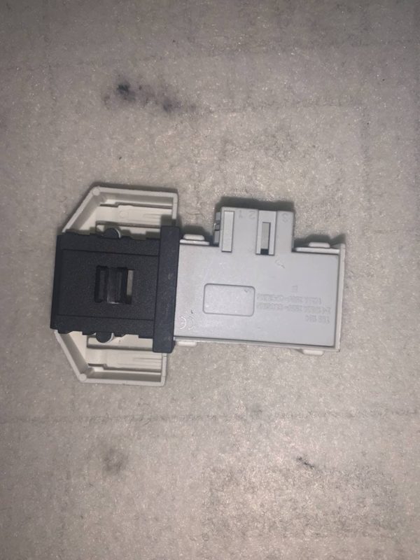 УБЛ  t851E4 250v-cloing