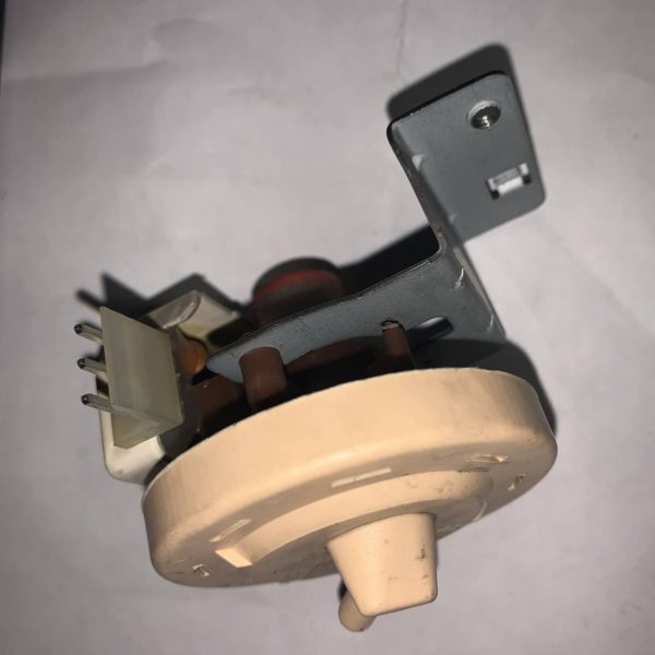 прессостат для стиральной машины Samsung r1043 прессостат для стиральной машины Samsung r1043