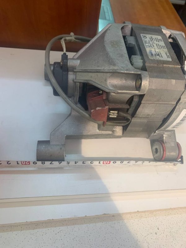 Двигатель для стиральной машины SAMSUNG DC31-00002E