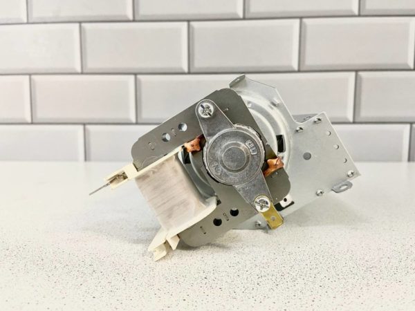 Вентилятор тангенциальный Гефест YJ61-10A (Демонтаж)