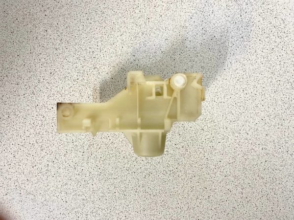 ЗАМОК ДВЕРИ ДЛЯ ПОСУДОМОЕЧНОЙ МАШИНЫ БОШ, СИМЕНС, НЕФФ (BOSCH SIEMENS, NEFF) 438026