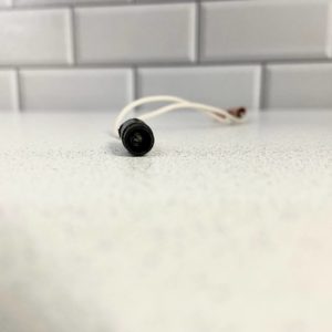 Лампа индикаторная, желтая с проводами, для духового шакафа 220V (Демонтаж)