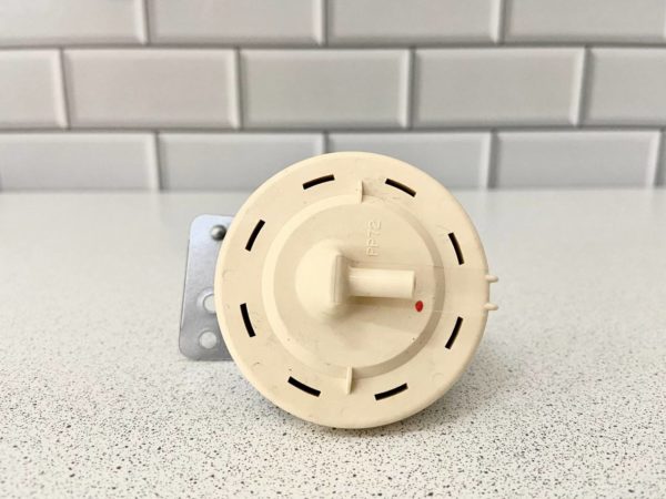 Прессостат (ДЕМОНТАЖ) для стиральной машины Лджи/LG 6601ER1006M