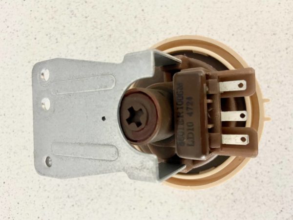 Прессостат (ДЕМОНТАЖ) для стиральной машины Лджи/LG 6601ER1006M