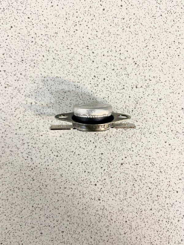 Термостат нормально замкнутый ТК24/120 (Демонтаж) Термостат нормально замкнутый ТК24/120 (Демонтаж)