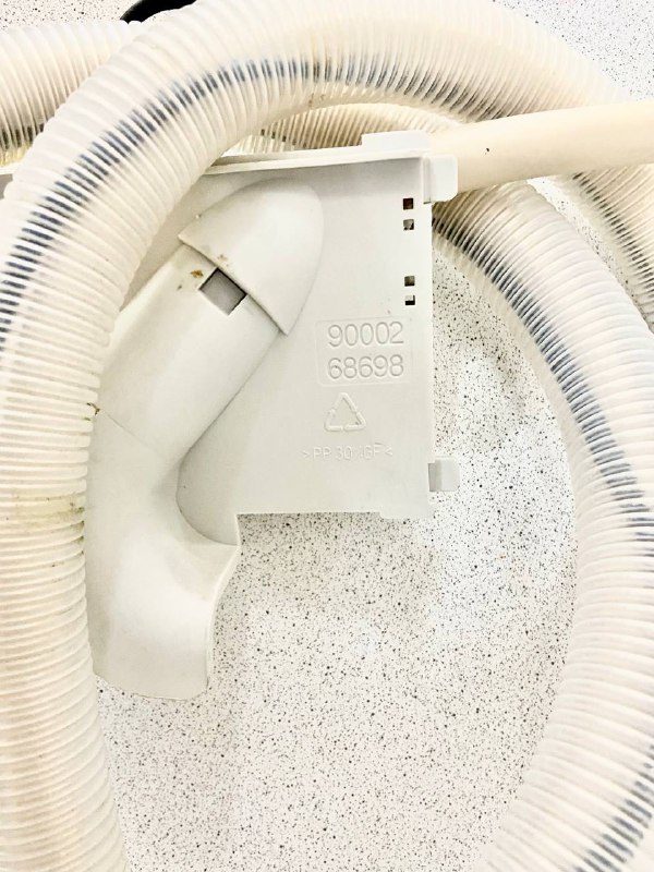 Шланг с аквастопом для посудомоечной машины BOSCH (БОШ) 9000268698 Шланг с аквастопом для посудомоечной машины BOSCH (БОШ) 9000268698