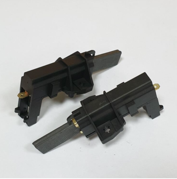 Щетки уг. эл. дв. 5*13,5*35 481931088529 2-х слойные в корпусе, клемма 4,8мм CAR001UN (к-т) Щетки уг. эл. дв. 5*13,5*35 481931088529 2-х слойные в корпусе, клемма 4,8мм CAR001UN (к-т)